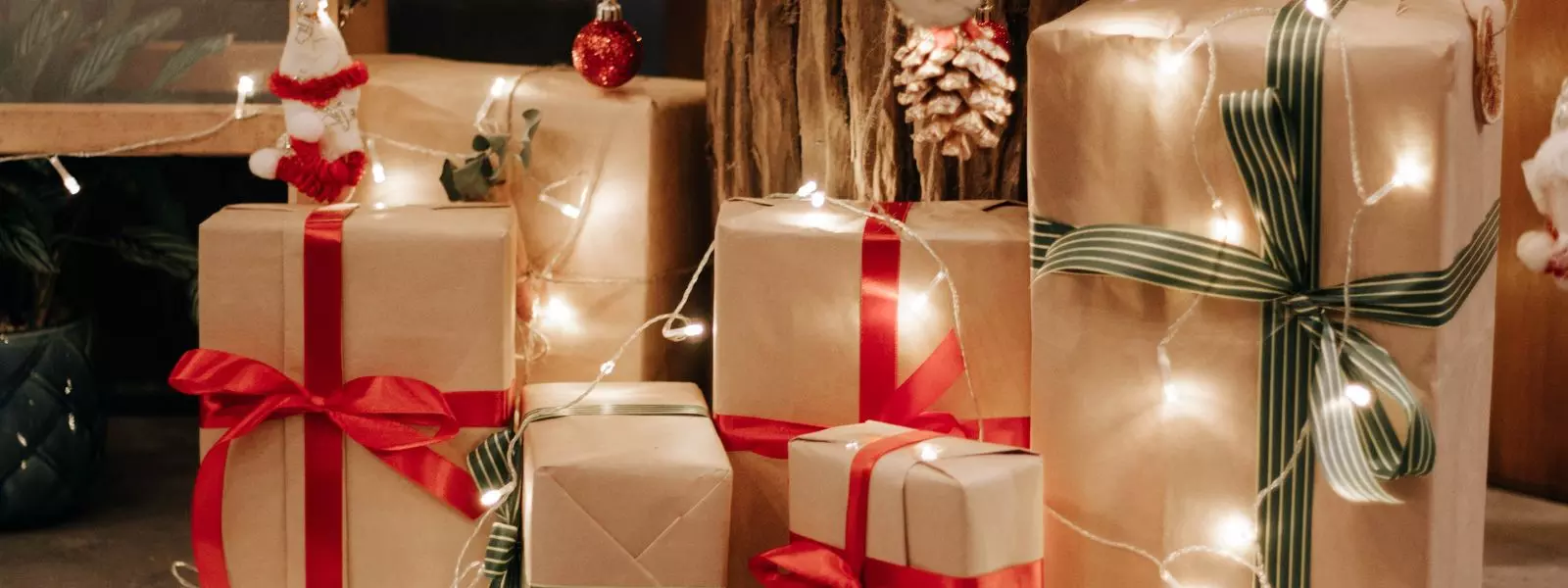 Boîte Cadeau Noël : Offrez des Présents Mémorables et Personnalisés – Sapin  Belge